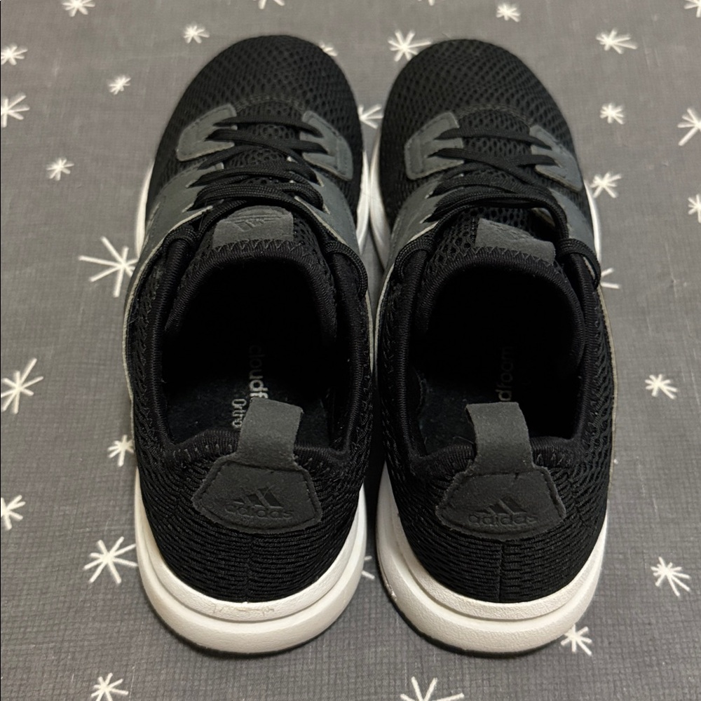 Worn once ADIDAS Durama Cloudfoam Unisex athleisure shoes. Size Women’s 6.5 - Picture 11 of 16